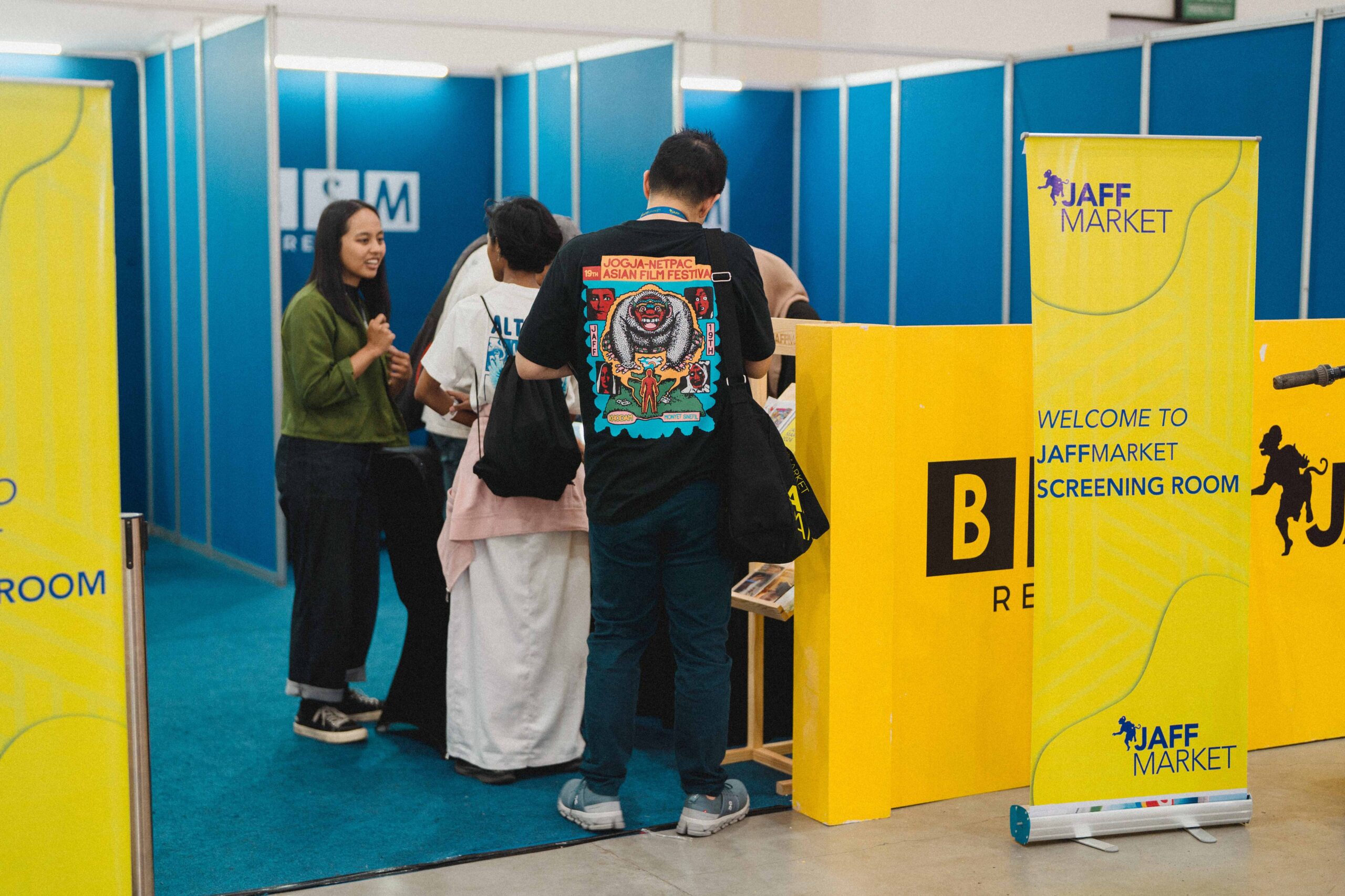 MARKET SCREENING